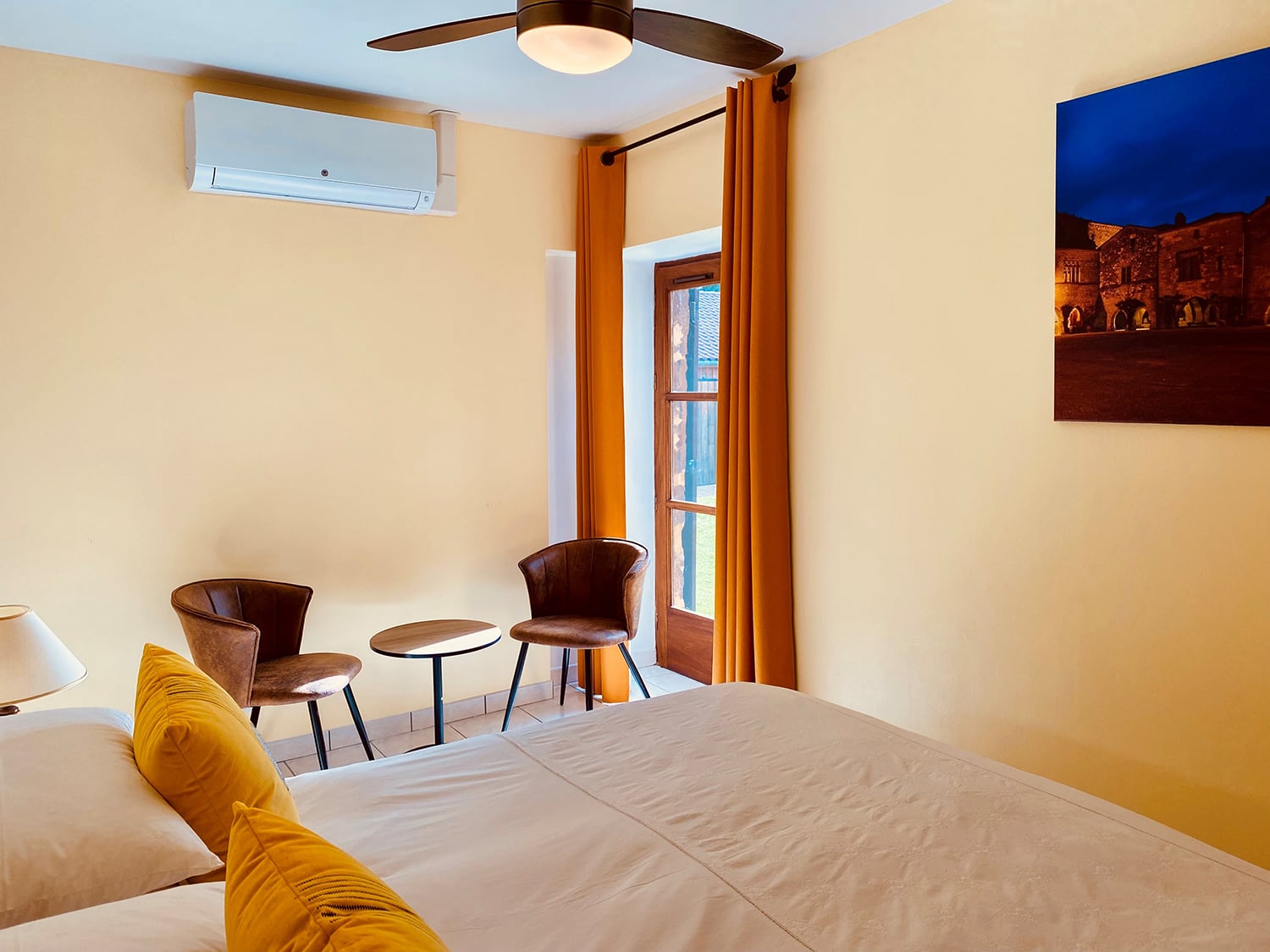 Bedroom | Holiday home in Nouvelle-Aquitaine