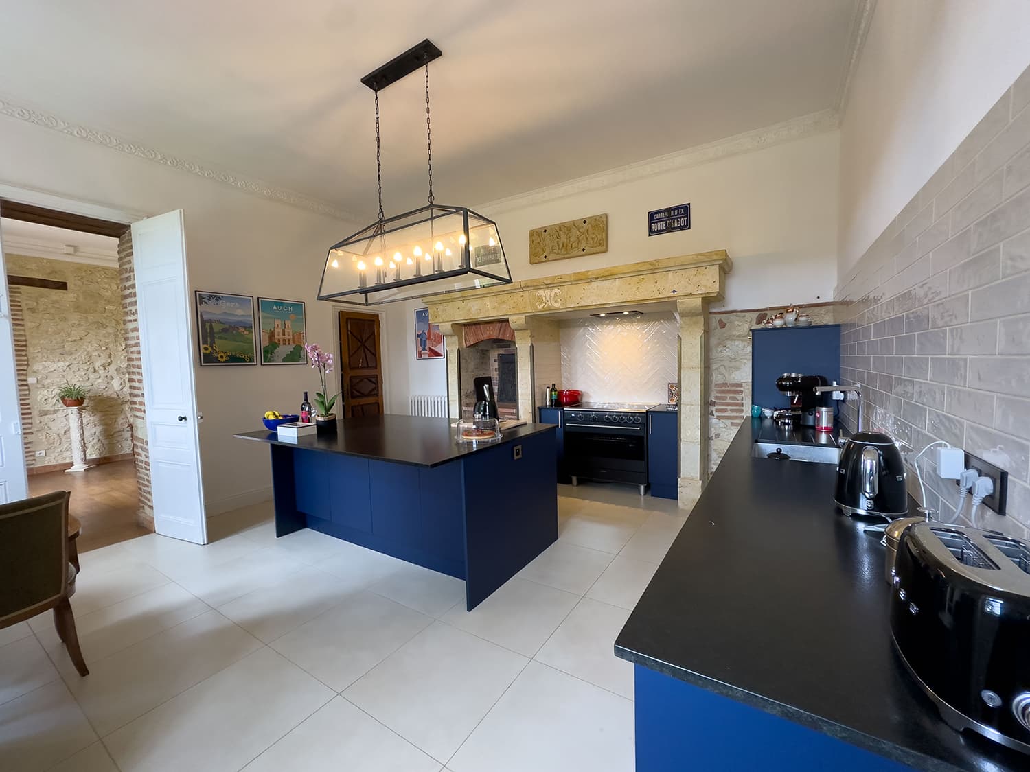 Kitchen | Vacation château in the Gers