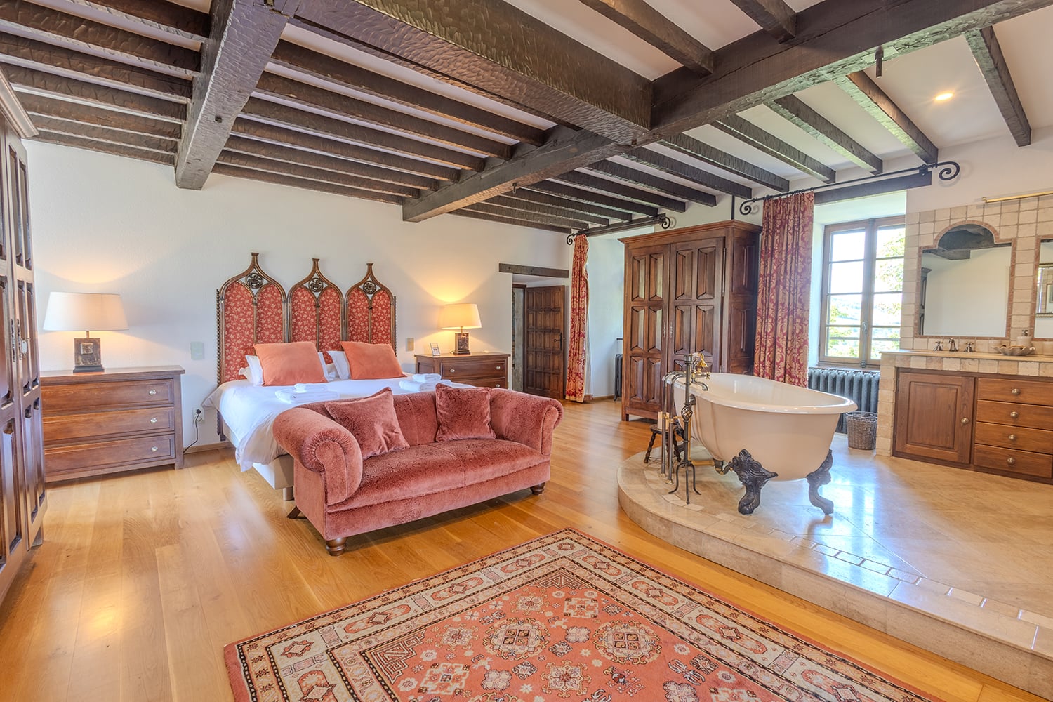 Bedroom | Vacation château in Castelreng