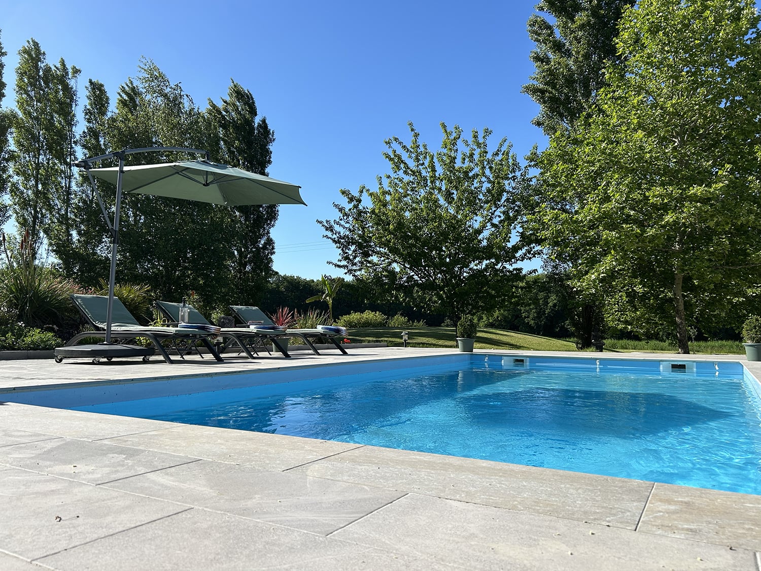 Private pool
