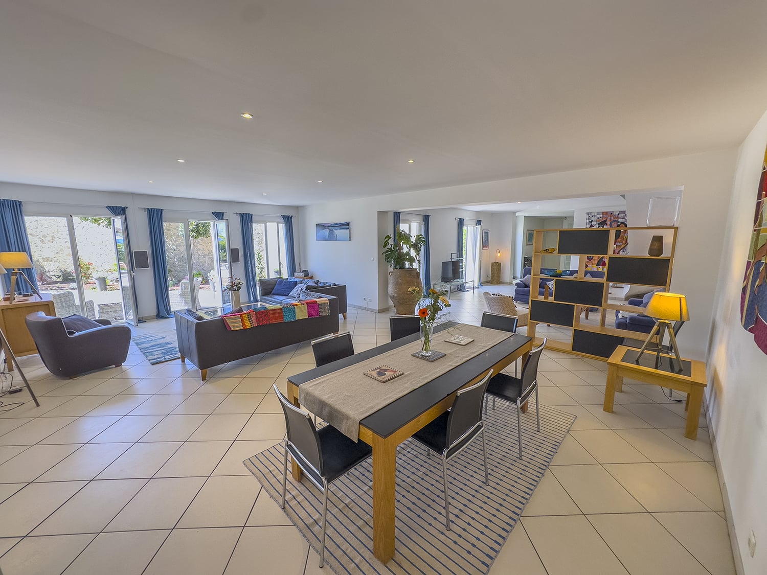 Dining room| Holiday villa in Servian