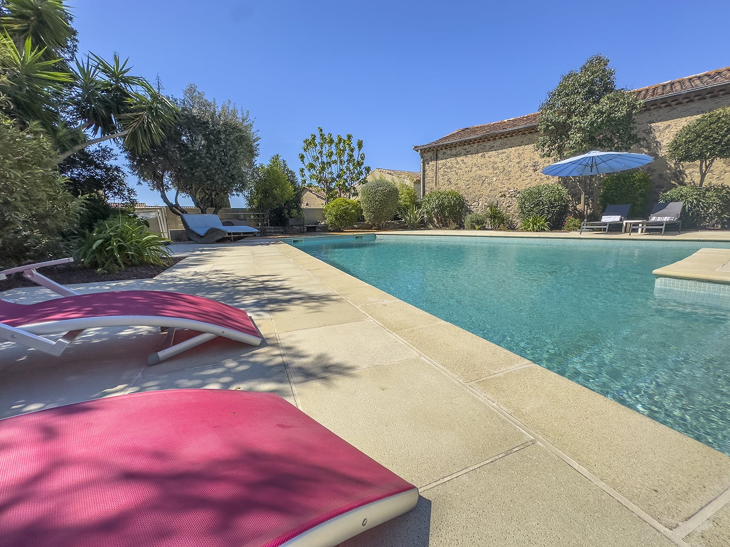 Private pool