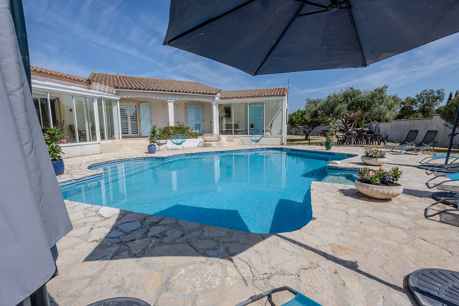 Private pool