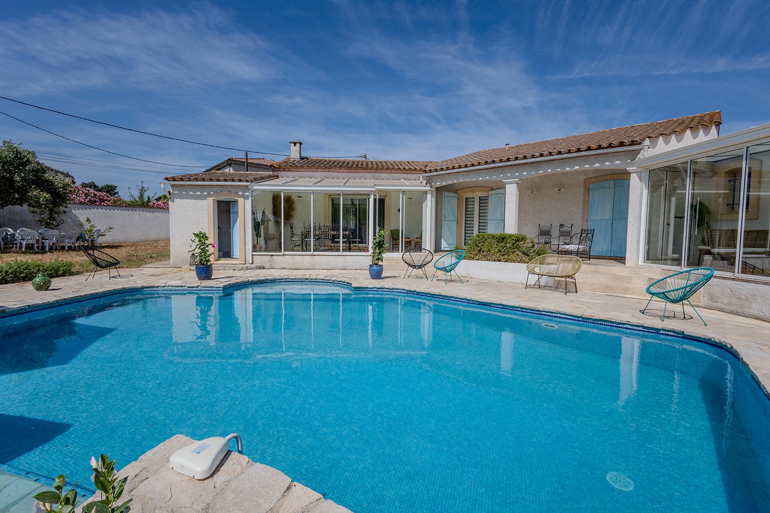 Private pool