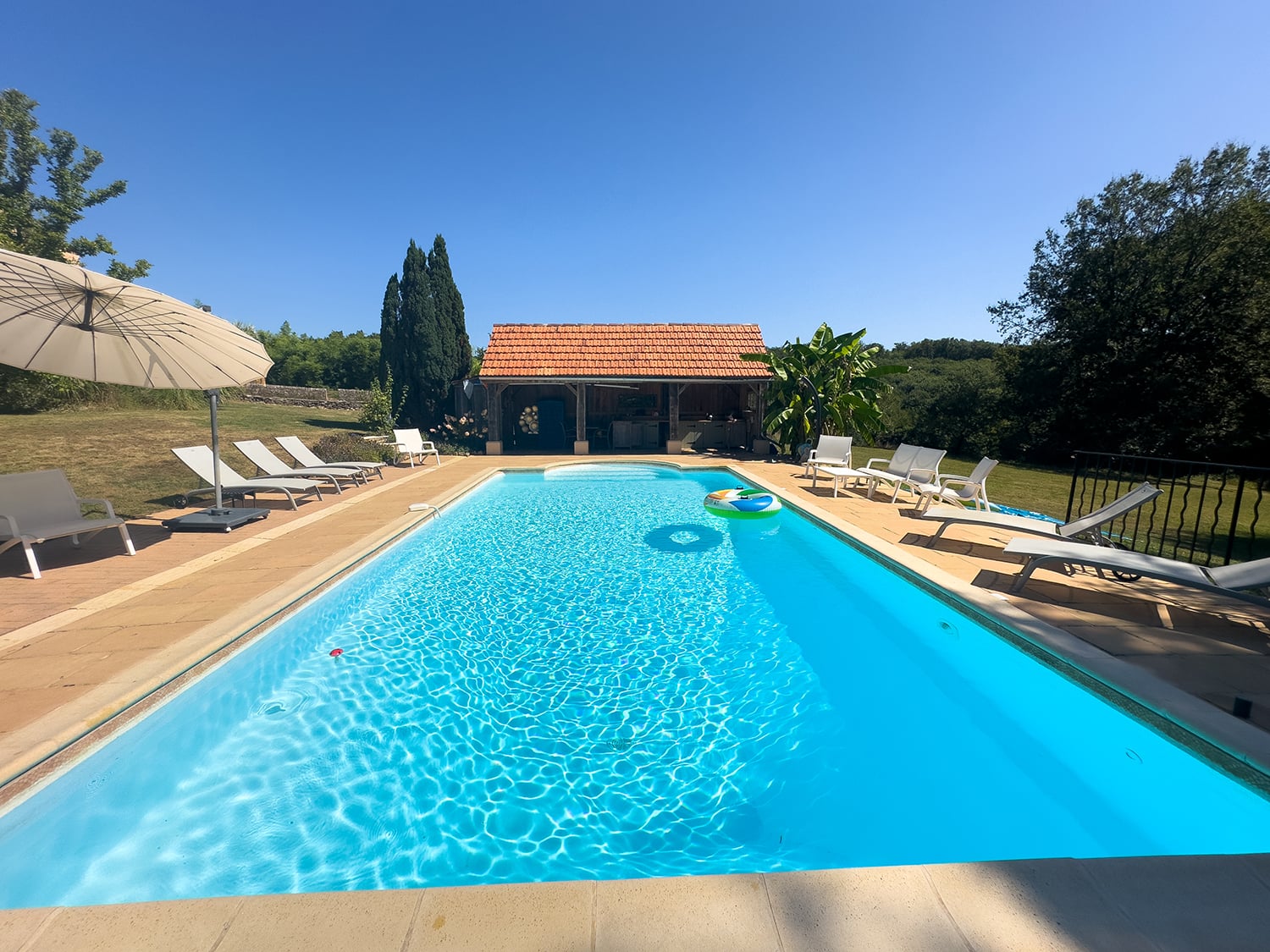 Private heated pool and pool-house