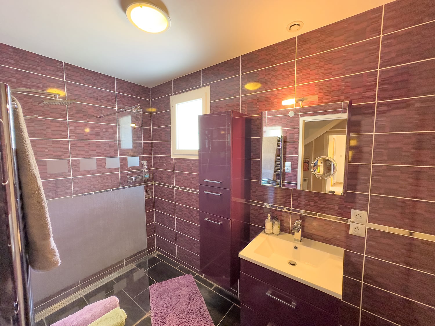 Bathroom | Holiday accommodation in South of France