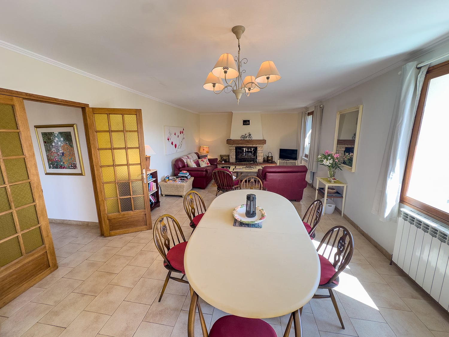 Dining room | Holiday accommodation in South of France