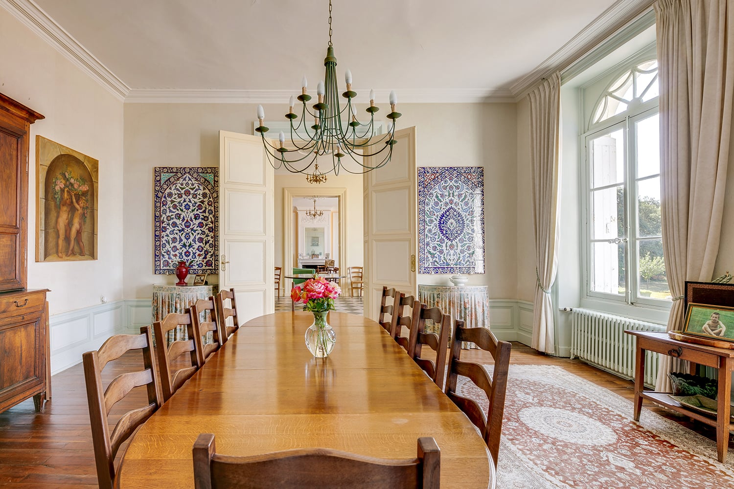 Dining room | Holiday chateau in Nouvelle-Aquitaine