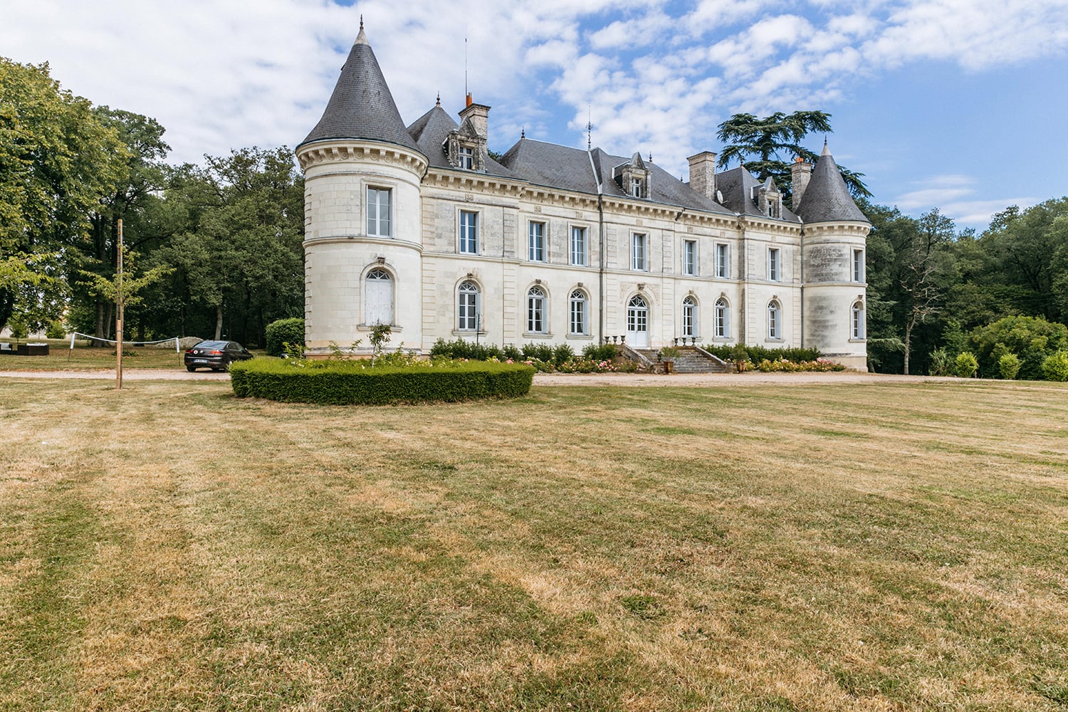 Holiday chateau in Nouvelle-Aquitaine