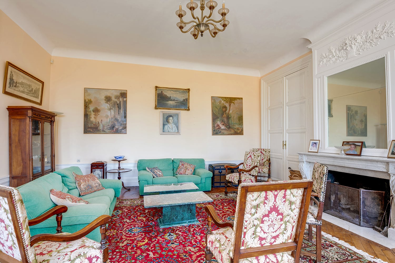Sitting room | Holiday chateau in Nouvelle-Aquitaine