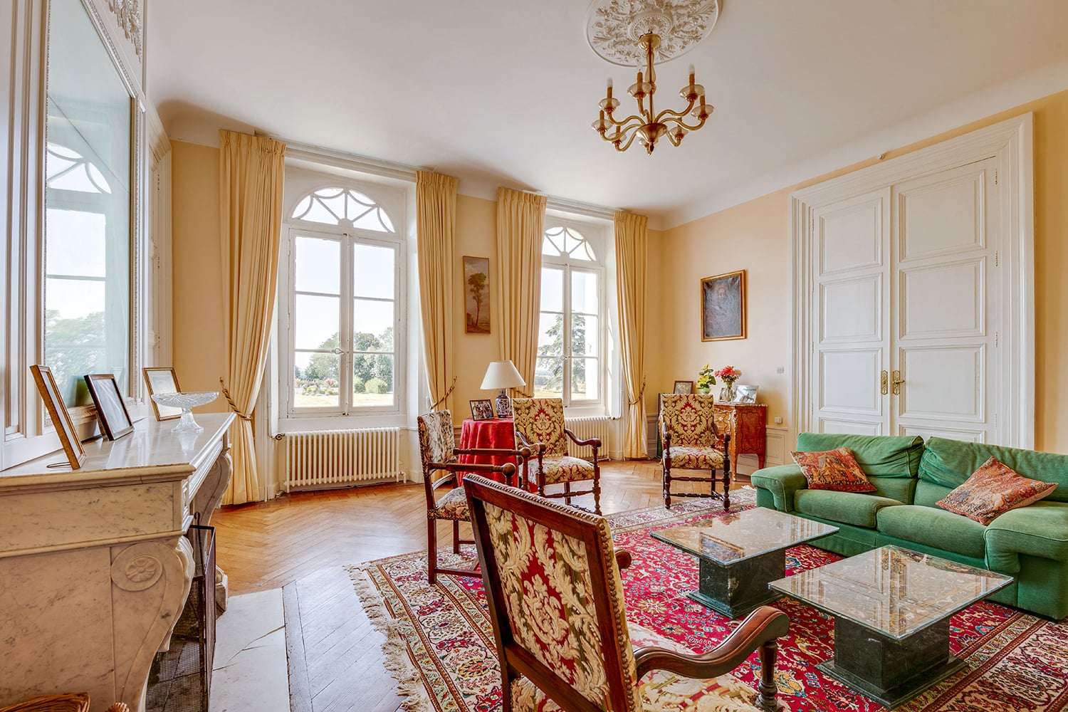 Sitting room | Holiday chateau in Nouvelle-Aquitaine
