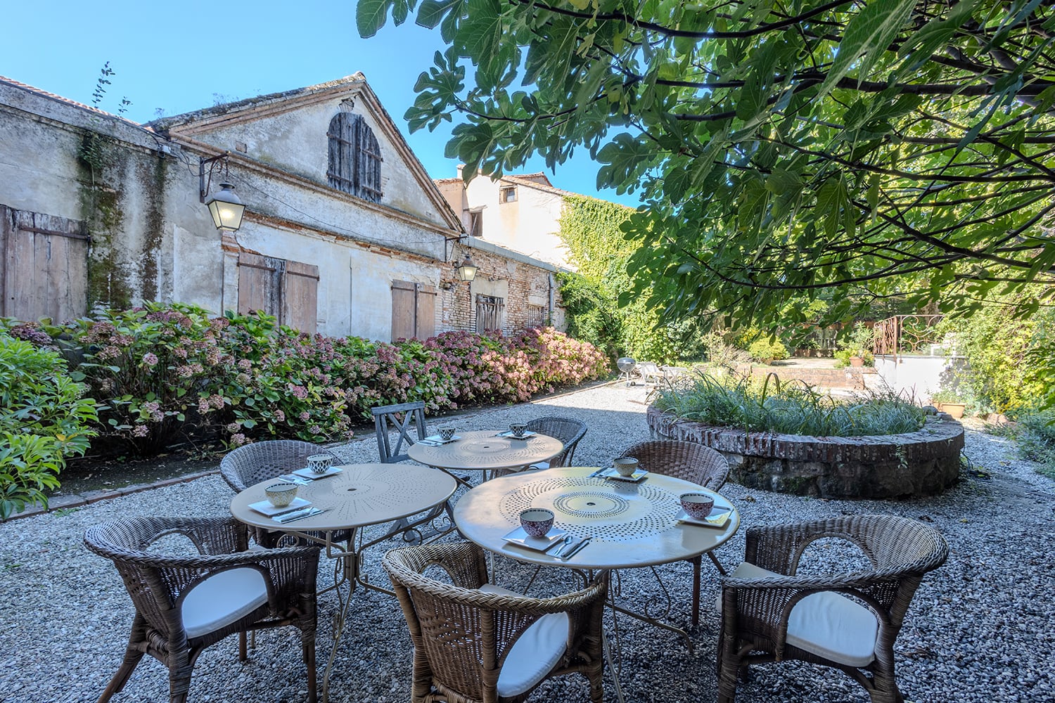 Dining terrace