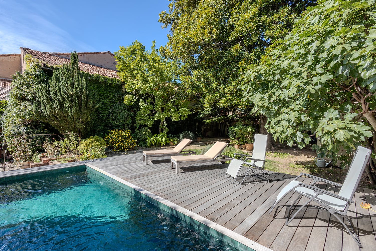 Private pool