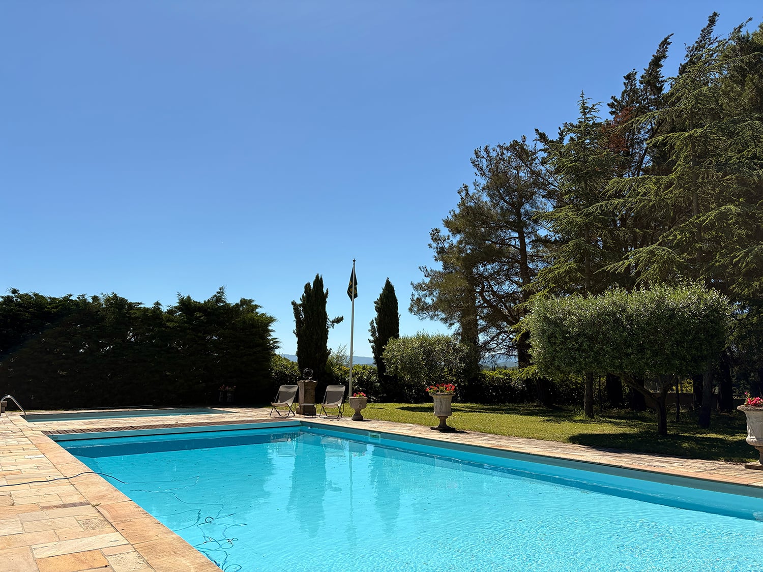 Private pool