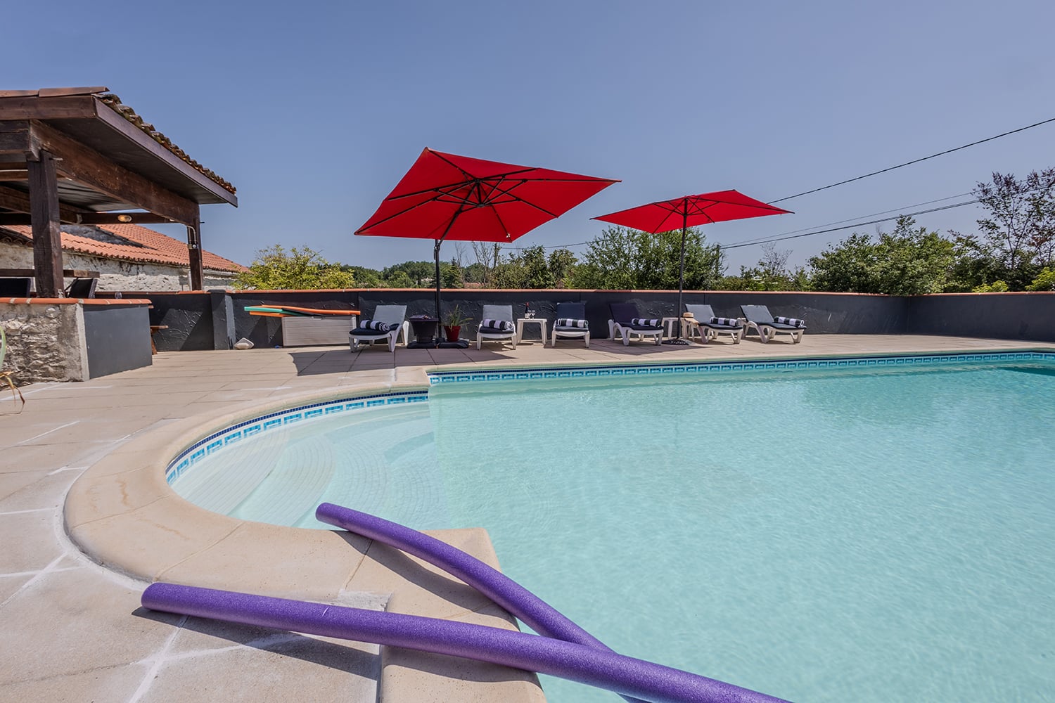 Private pool