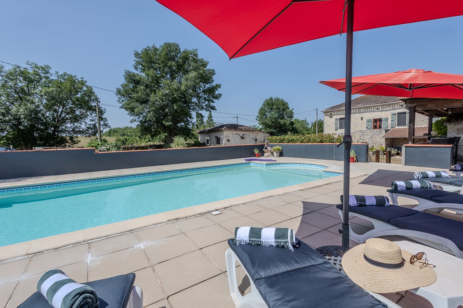 Private pool