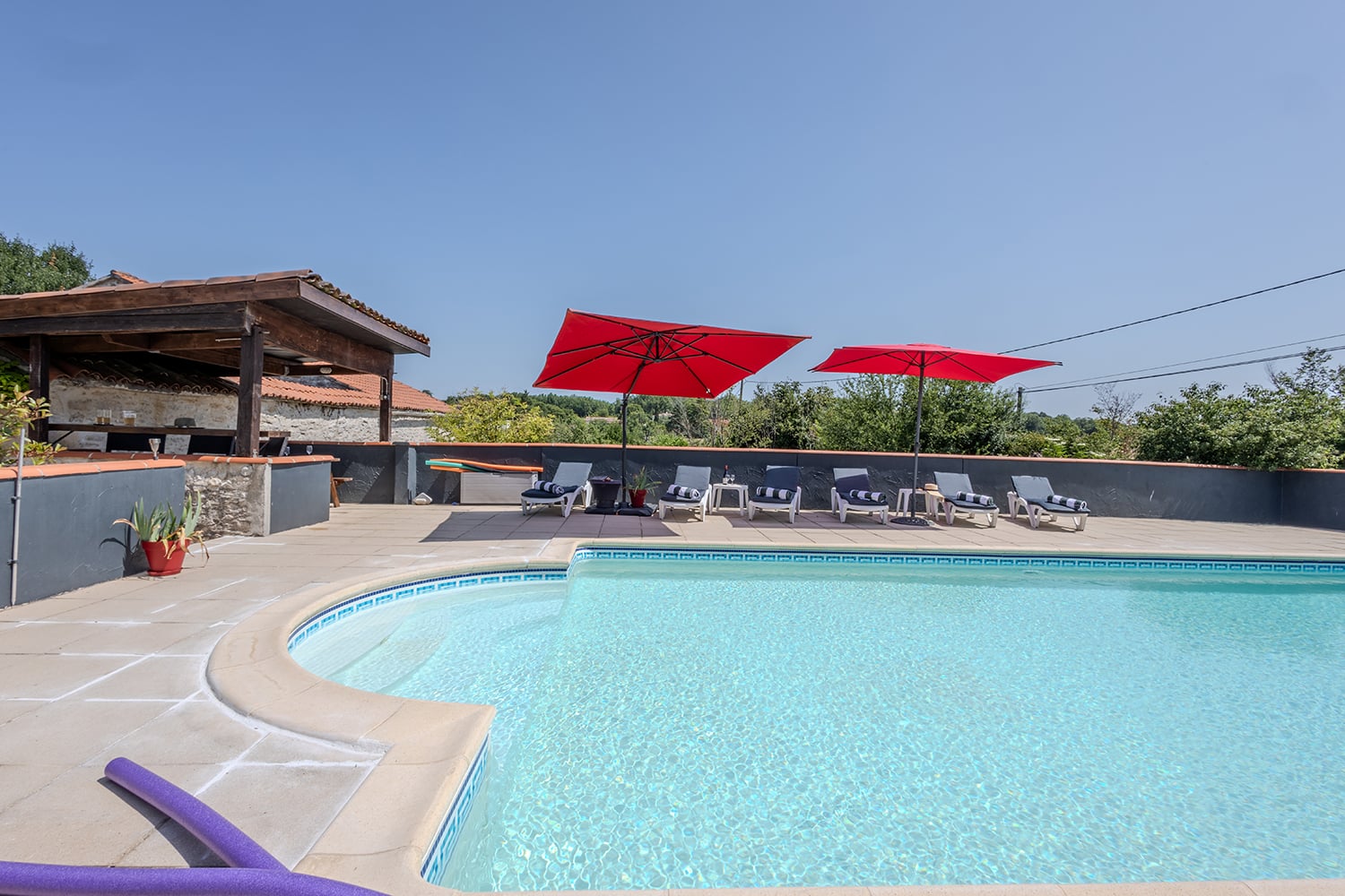 Private pool