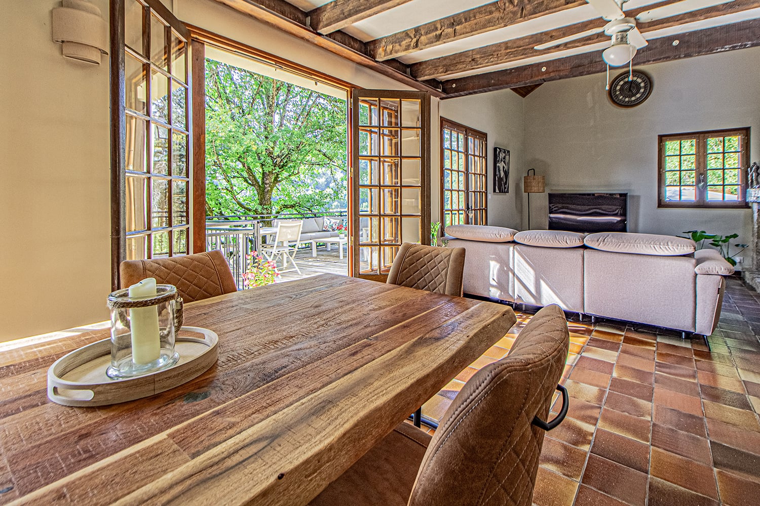 Dining room | Holiday home in the Lot Dining room | Holiday home in the Lot