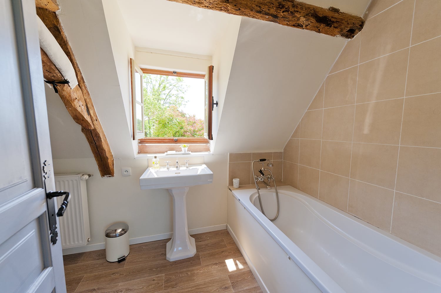 Bathroom | Holiday accommodation in Nouvelle-Aquitaine