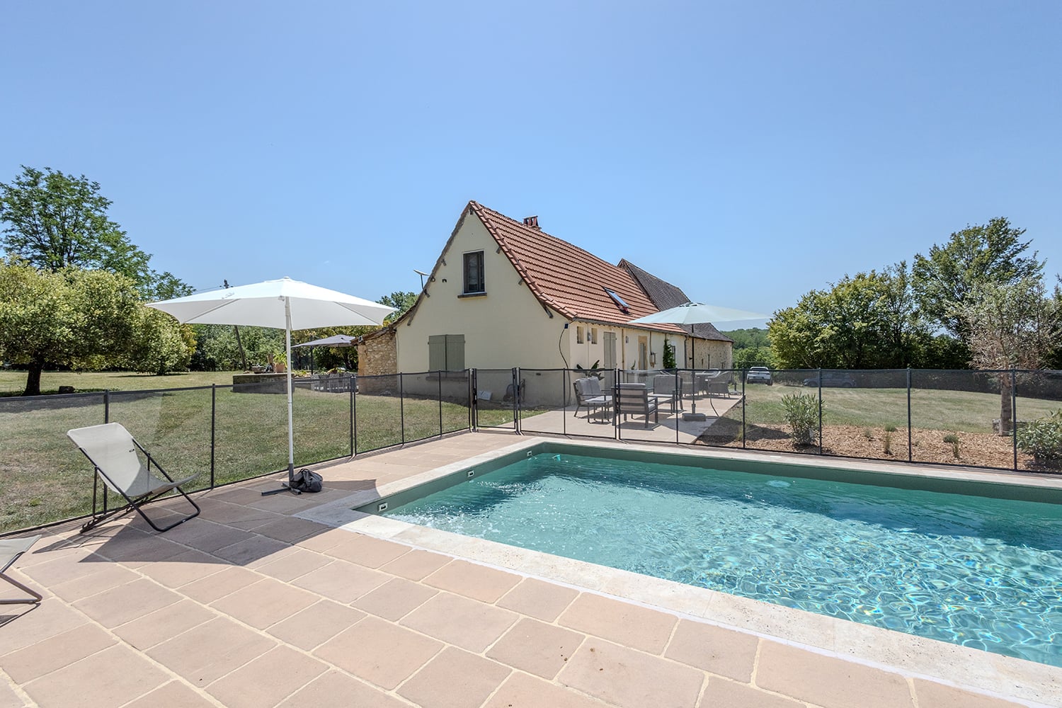 Holiday home in Nouvelle-Aquitaine with private heated pool Holiday home in Nouvelle-Aquitaine with private heated pool