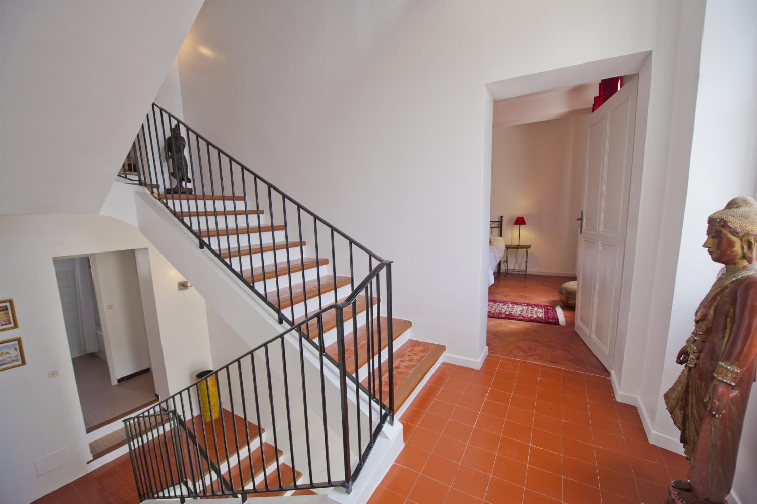 Staircase | Rental accommodation in Provence