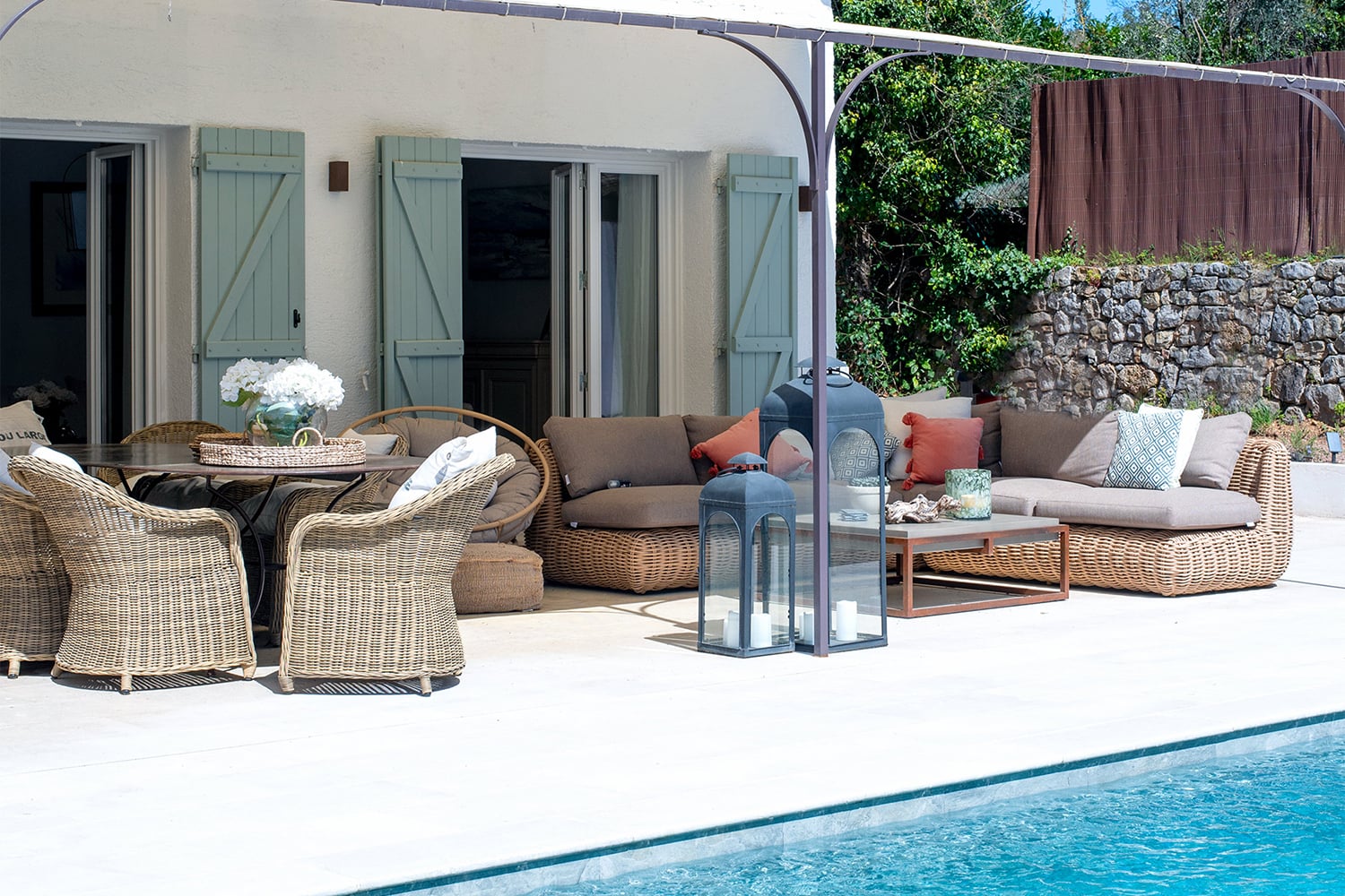 Private pool and terrace