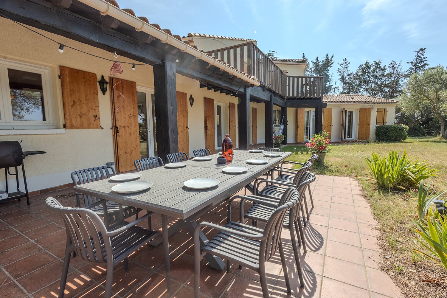 Dining terrace