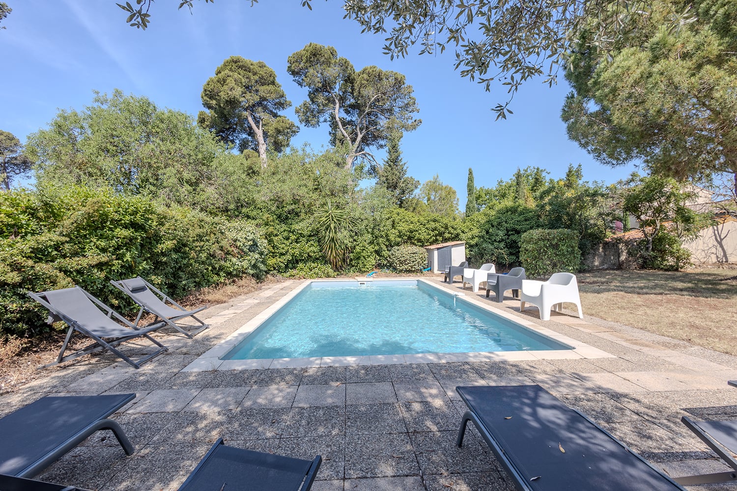 Private pool