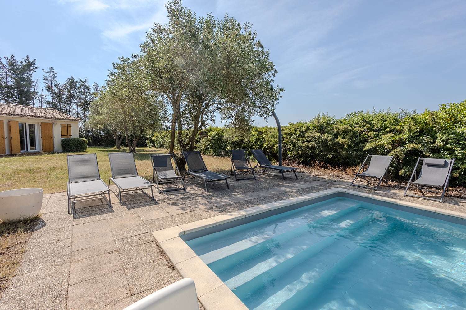 Private pool