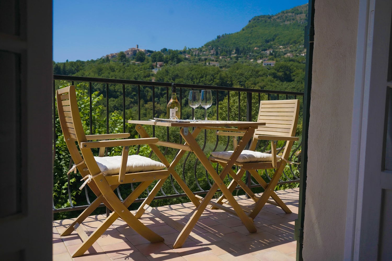 1st floor balcony