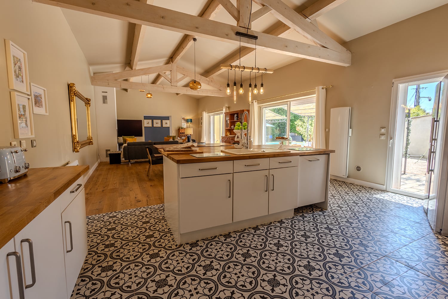 Kitchen | Holiday home in Pézenas