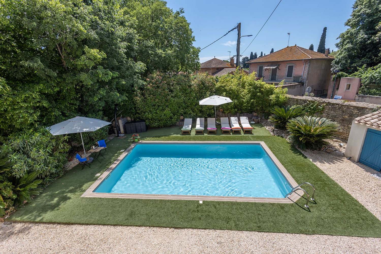 Private pool