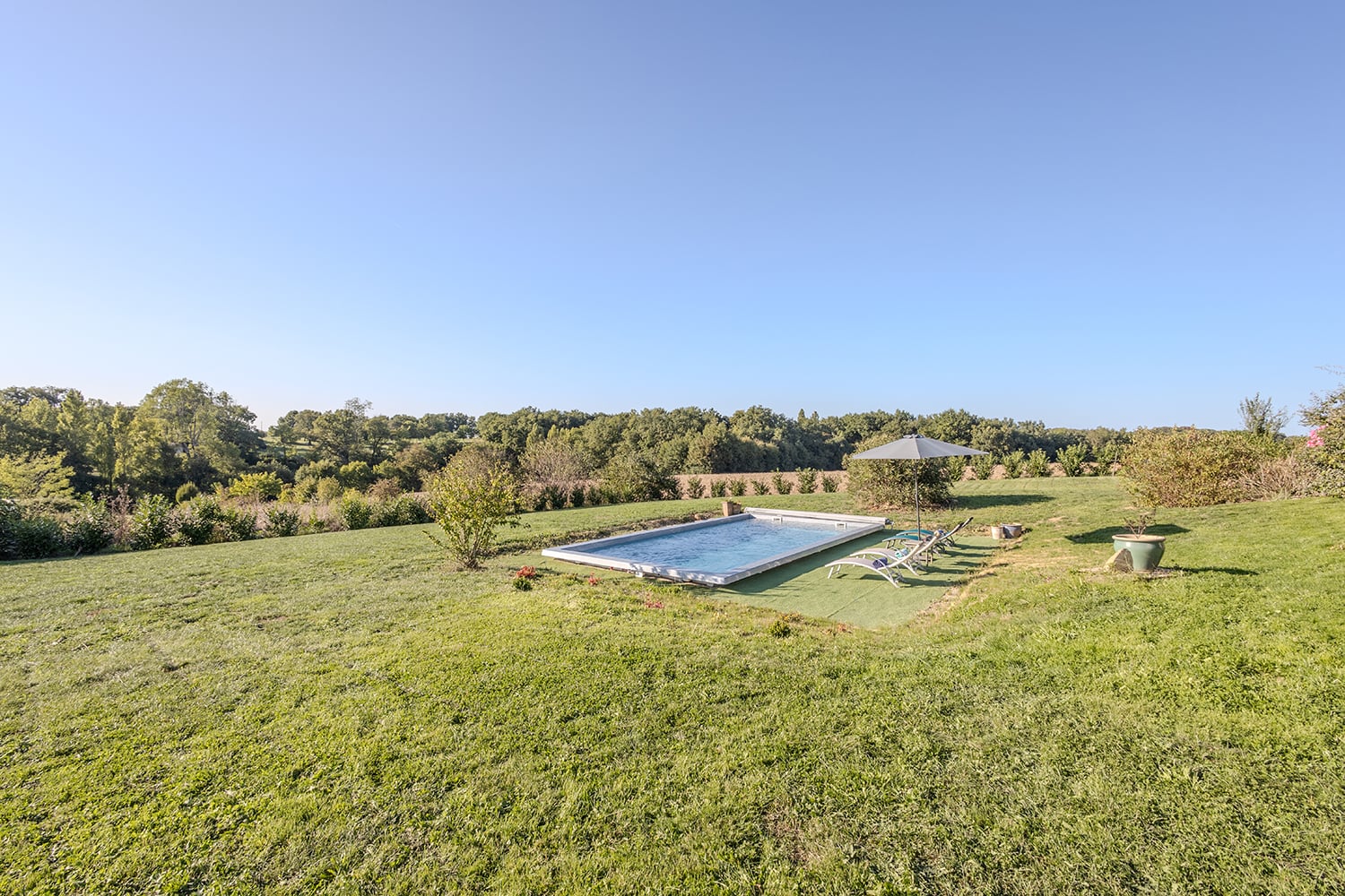 Private pool