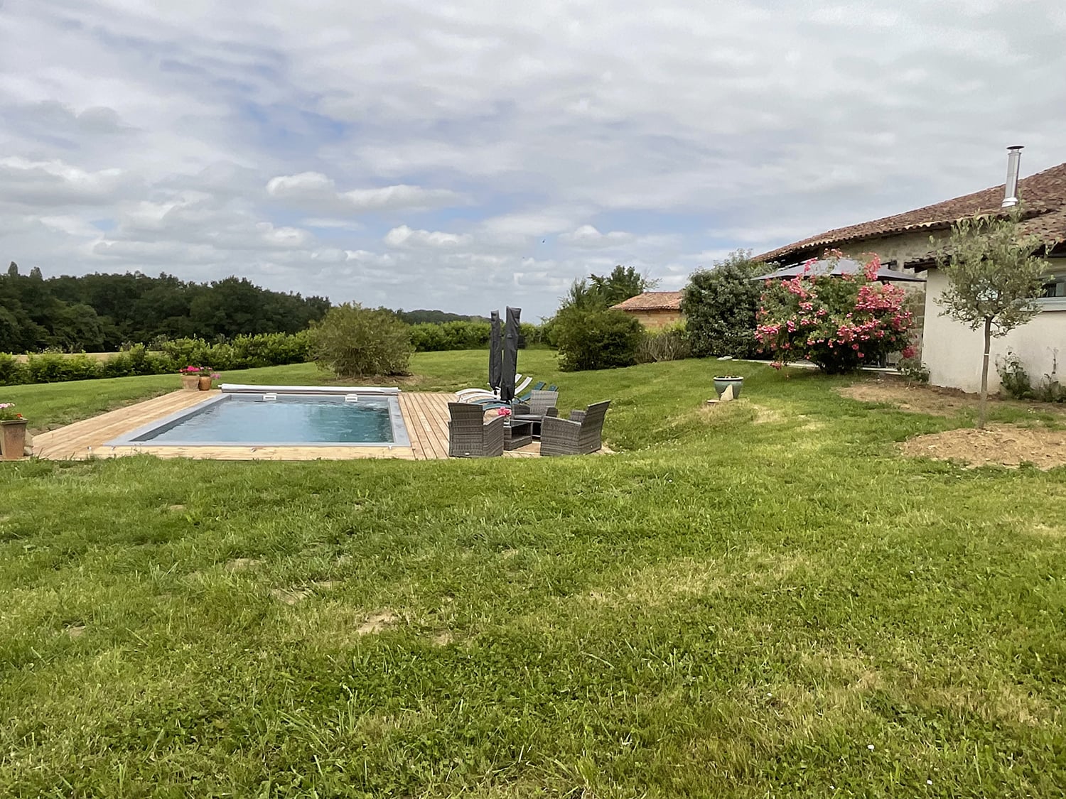 Private pool Private pool