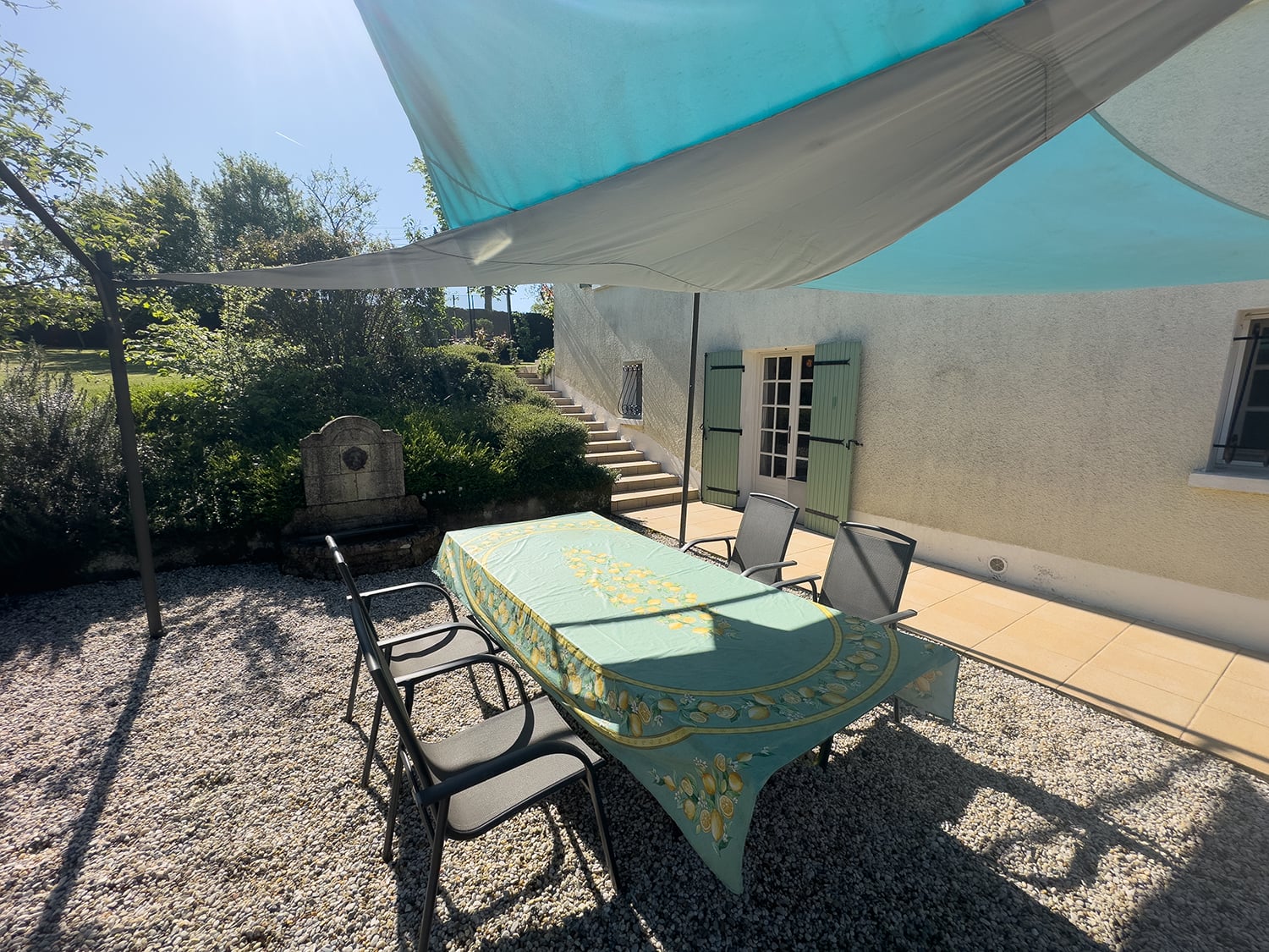 Dining terrace