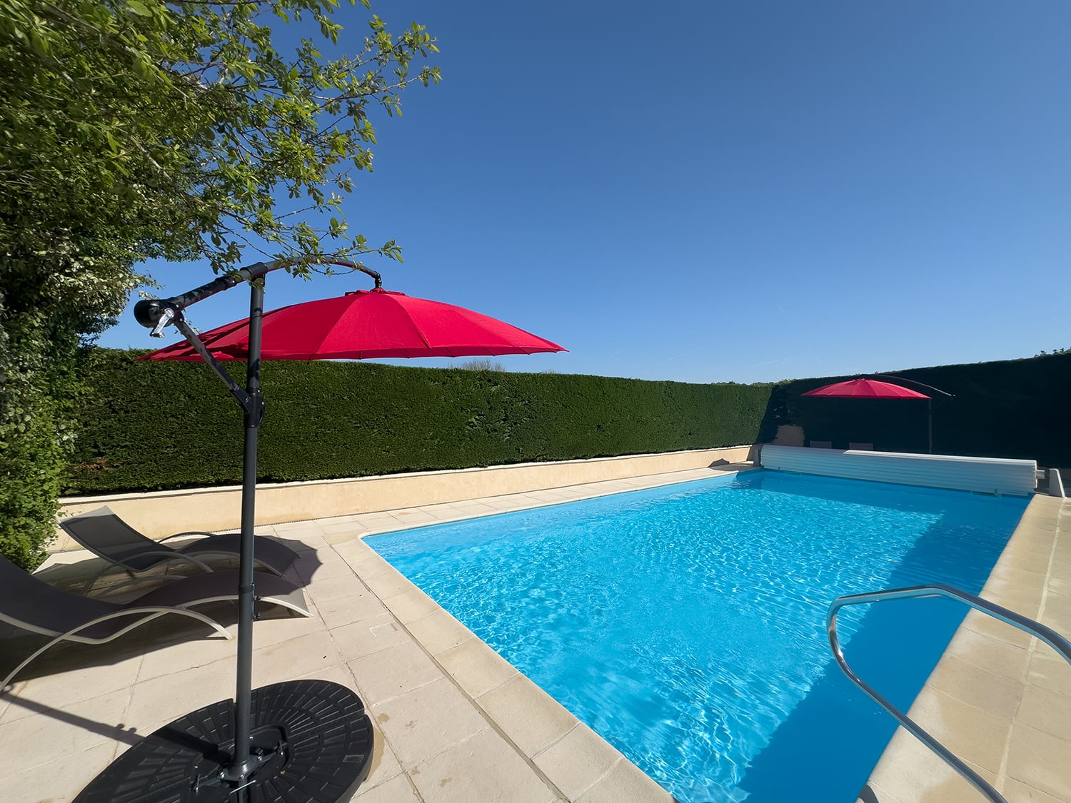 Private pool