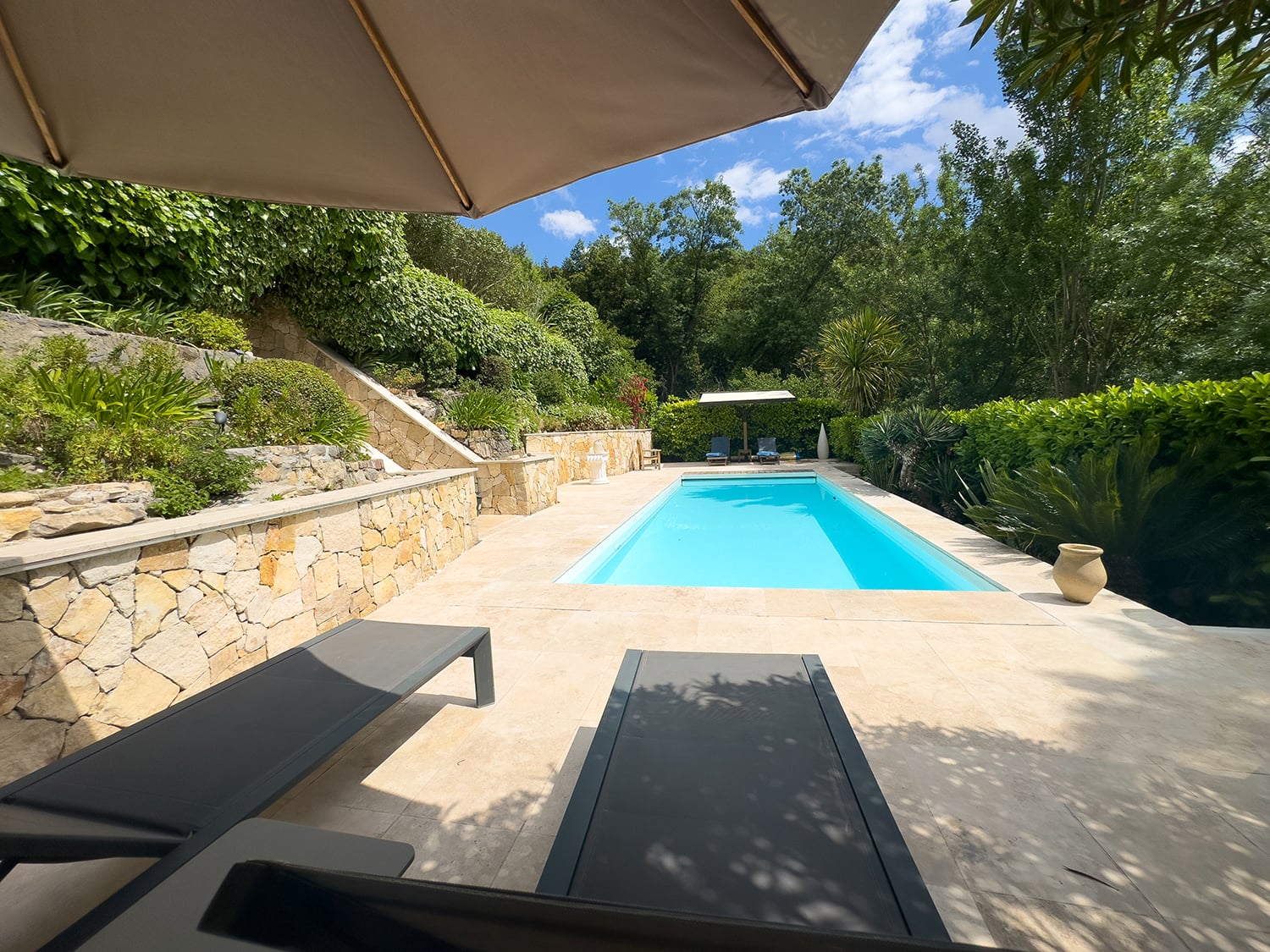 Private pool