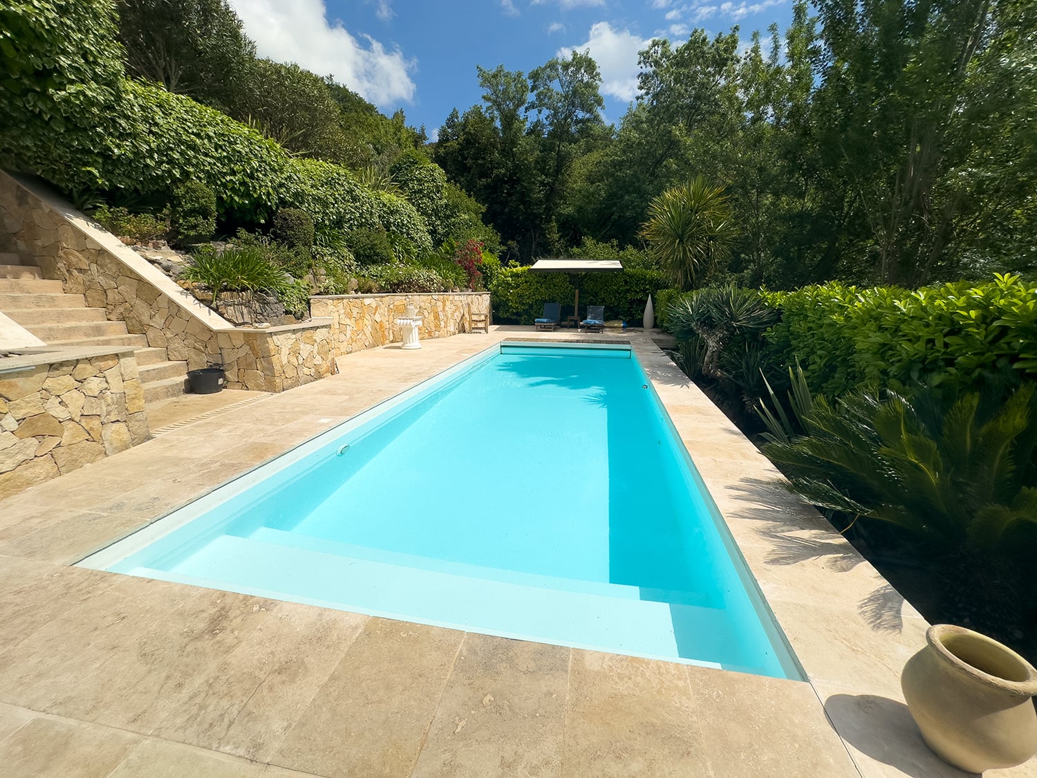 Private pool