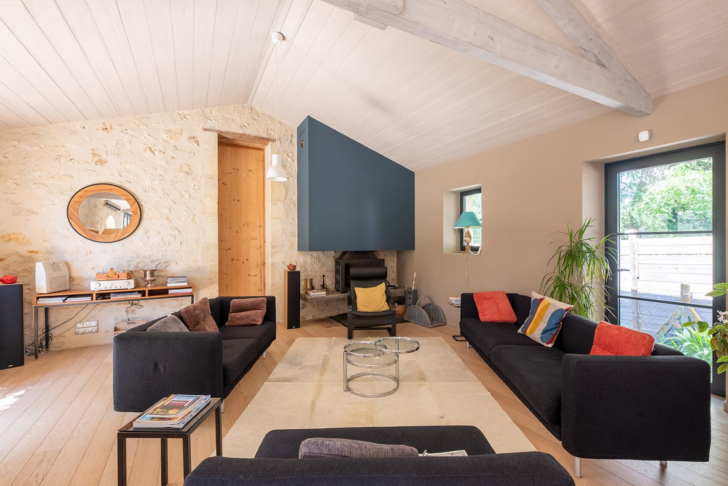 Sitting room | Holiday home in Nouvelle-Aquitaine