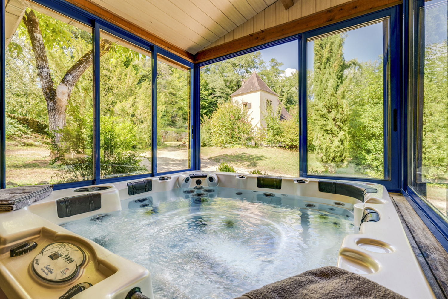 Jacuzzi Jacuzzi