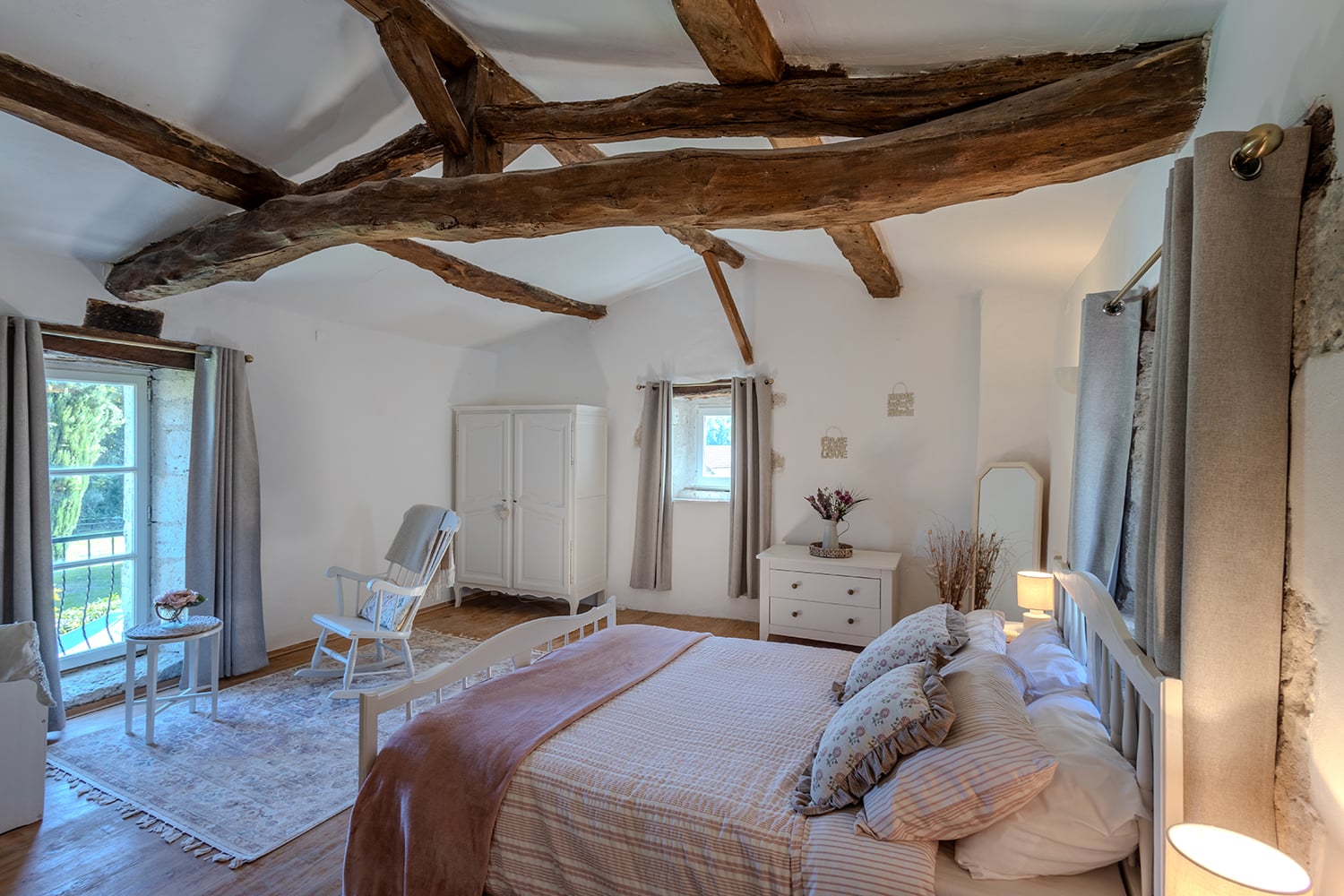 Bedroom | Holiday home in Nouvelle-Aquitaine
