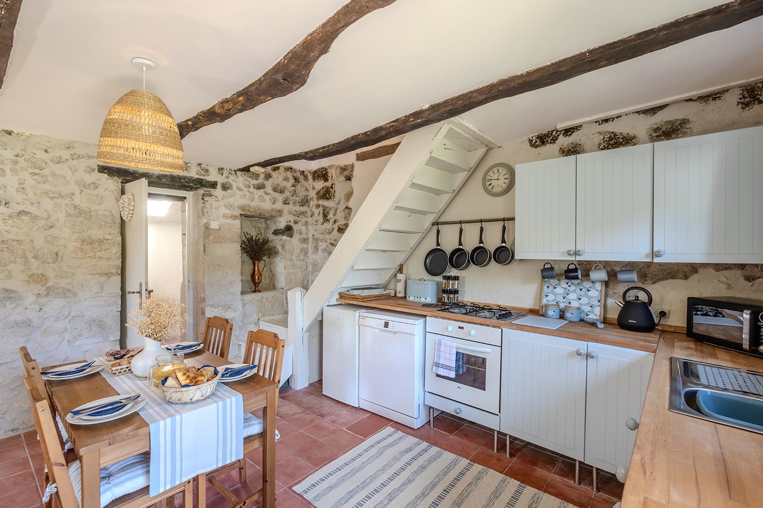 Kitchen | Holiday home in Nouvelle-Aquitaine