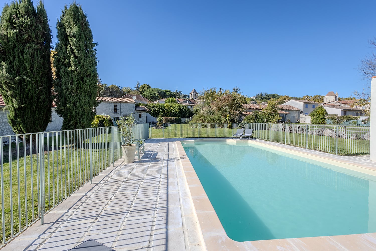 Private pool