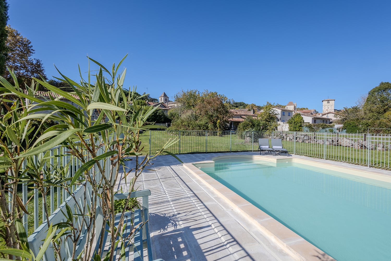 Private pool