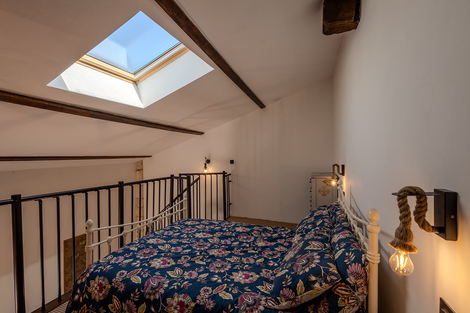Bedroom | Holiday cottage in Nouvelle-Aquitaine