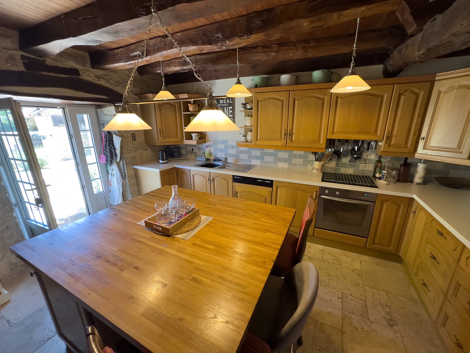 Kitchen | Holiday cottage in Catus