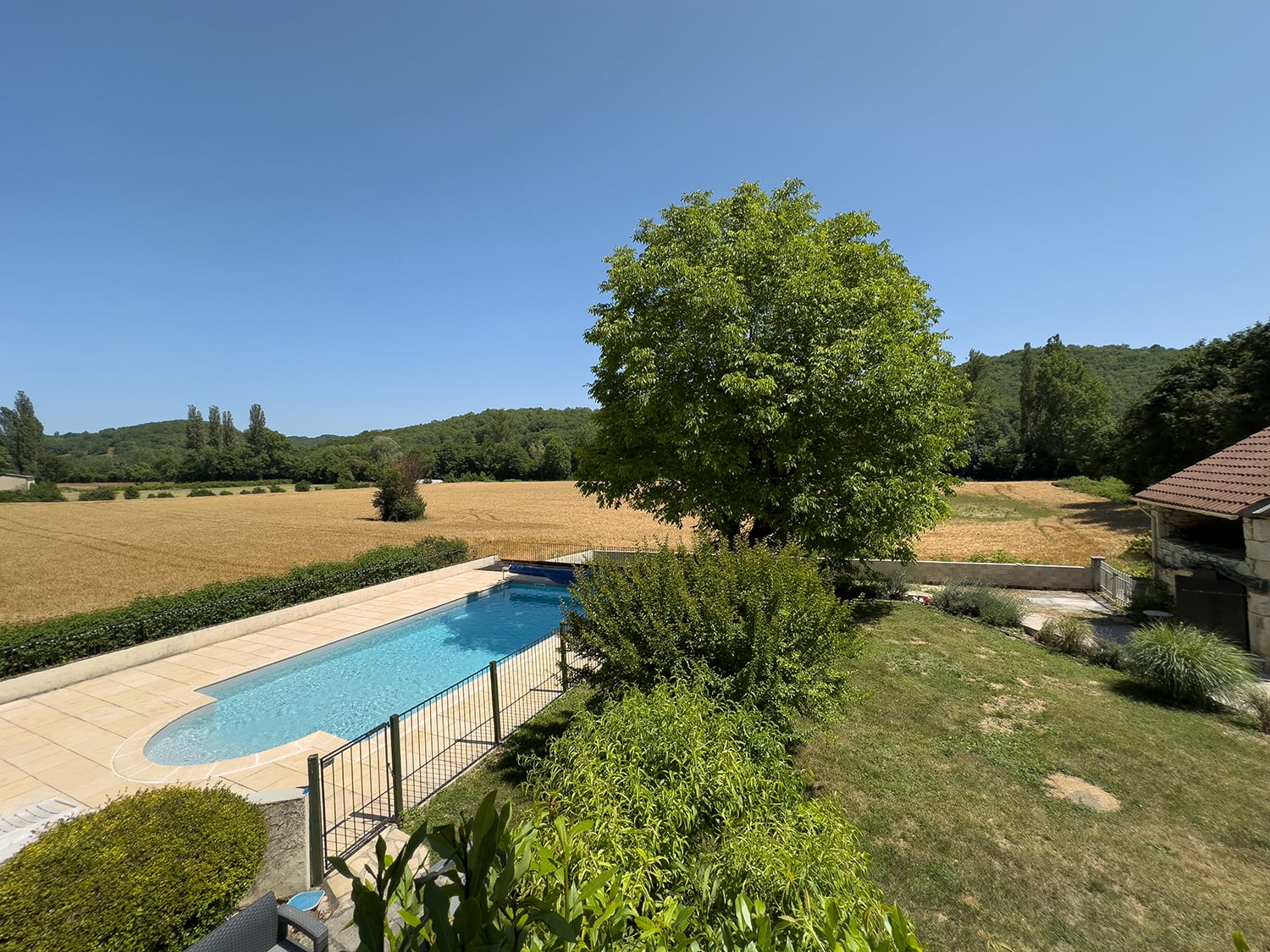 Private pool