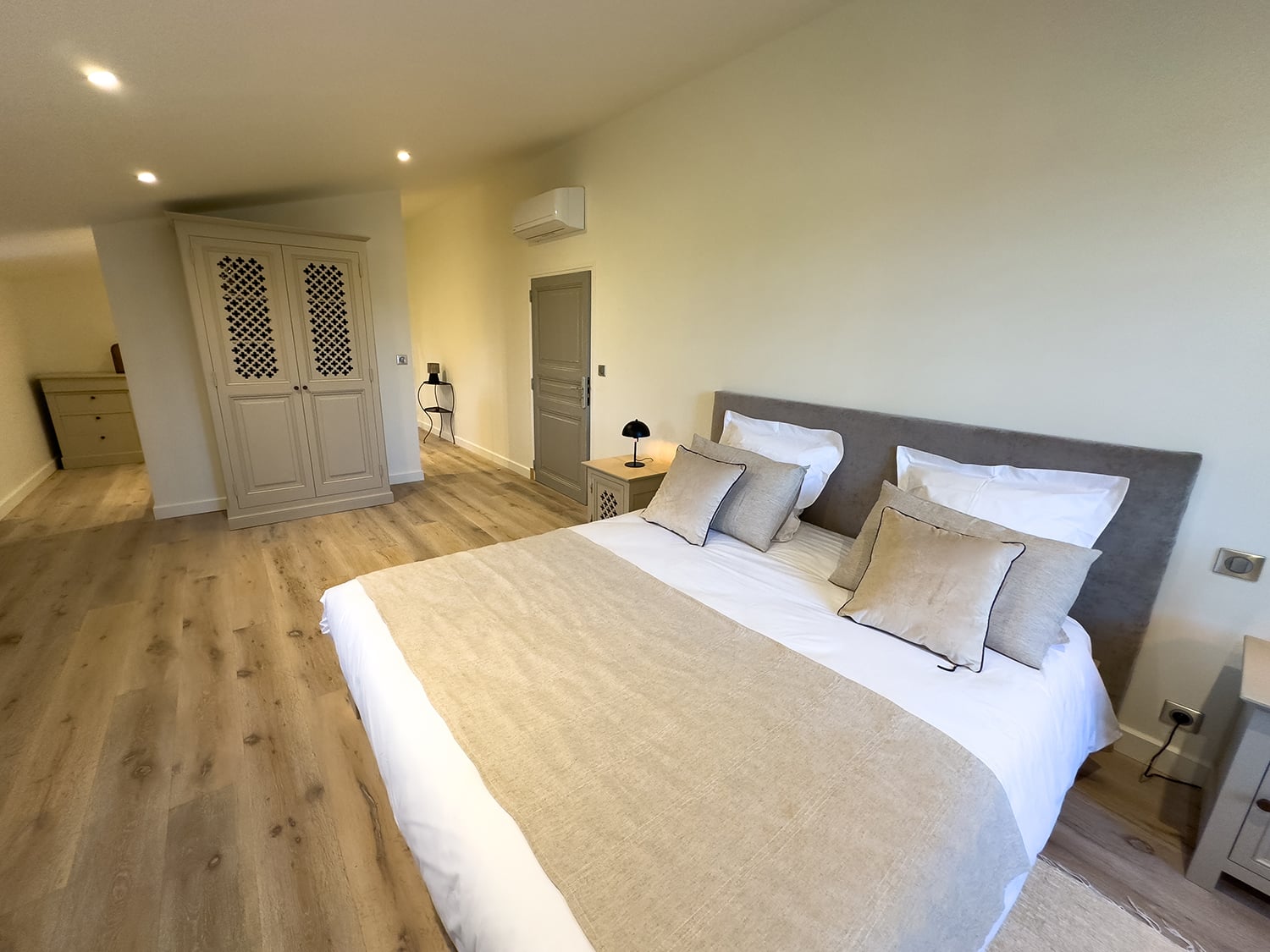 Bedroom | Holiday home in Provence-Alpes-Côte d'Azur