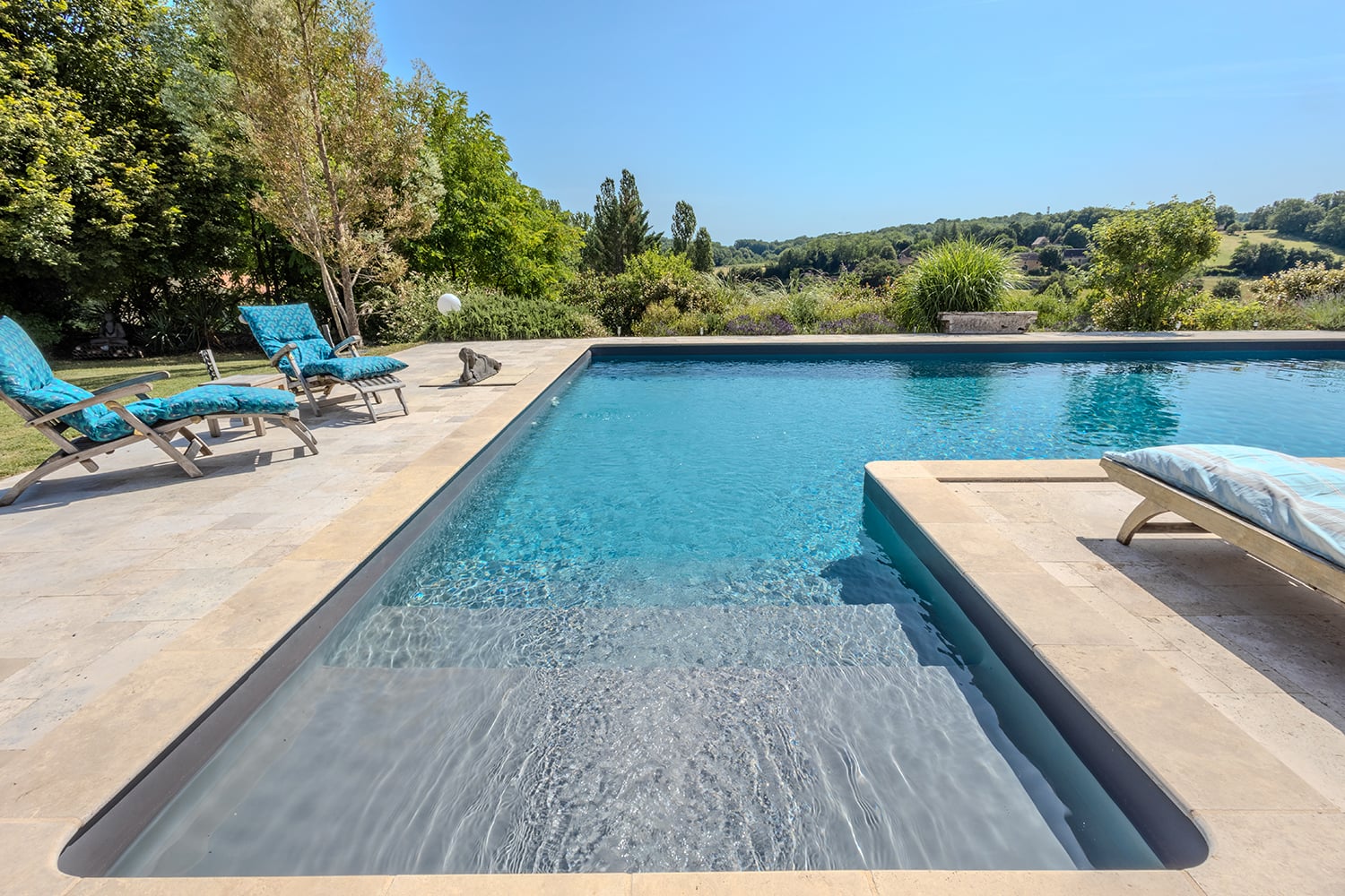 Private pool