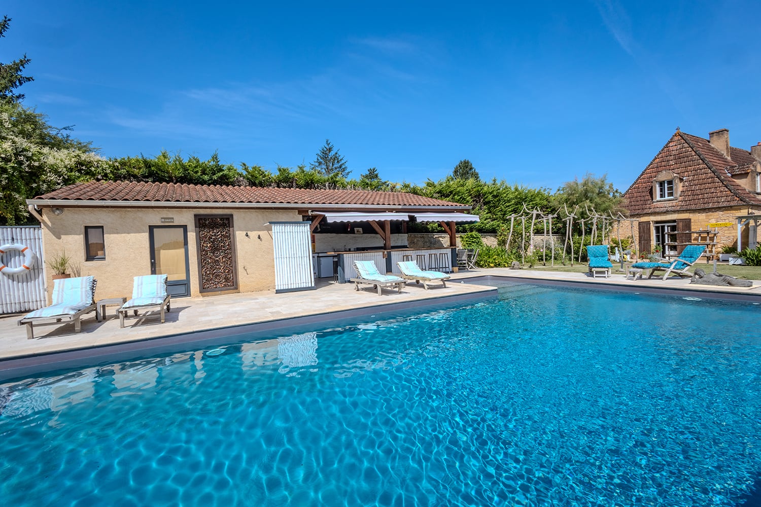Private pool